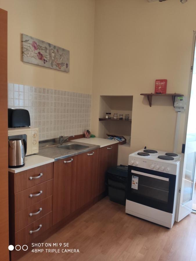Floriana One Bedroom Studio House Bagian luar foto