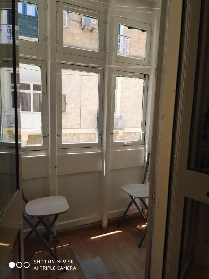 Floriana One Bedroom Studio House Bagian luar foto